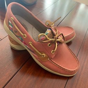 Pink Sperrys